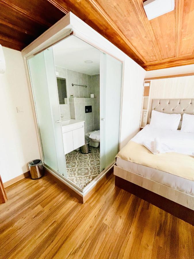 Qonaq Hotel & Suites Istanbul Exteriör bild