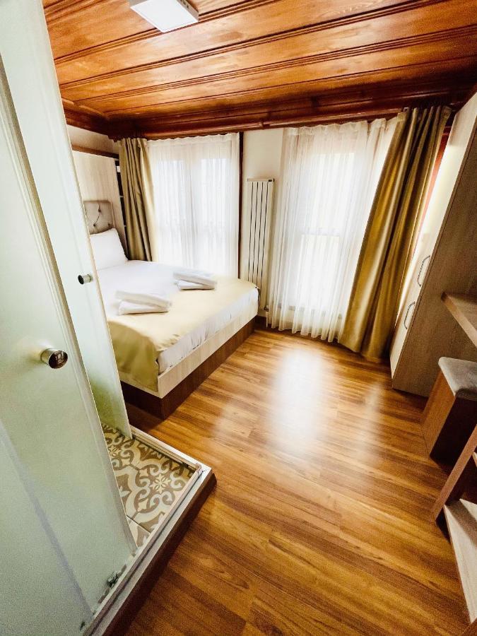 Qonaq Hotel & Suites Istanbul Exteriör bild